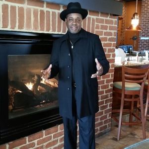 Meet your Posher, Darrell